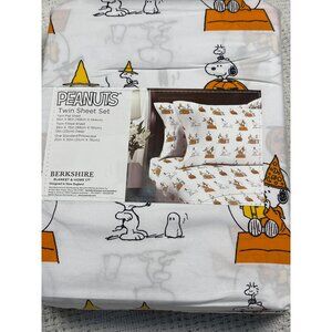 Peanuts Halloween Twin Sheet Set With Snoopy &‎ Woodstock Design By Berkshire